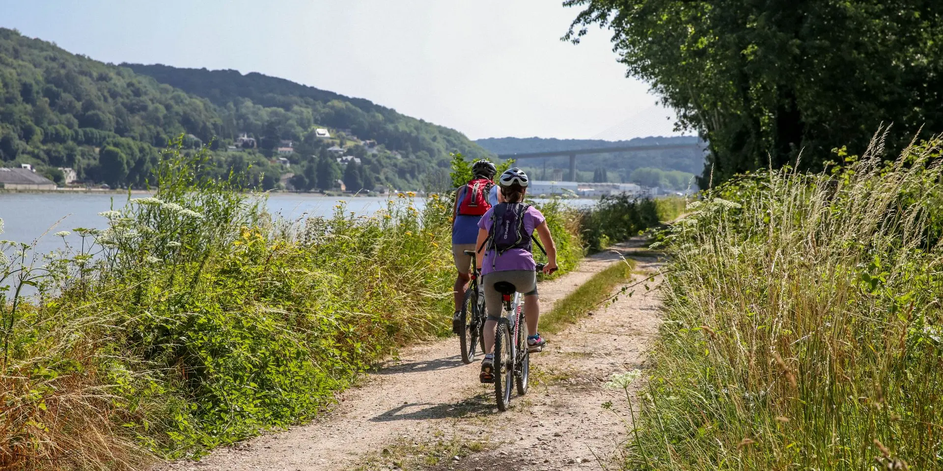 Vallee De La Seine Pays De Caux July 2018 Sport Mountainbike Couple Family Ride Trail Greenway Sma76 H Salah