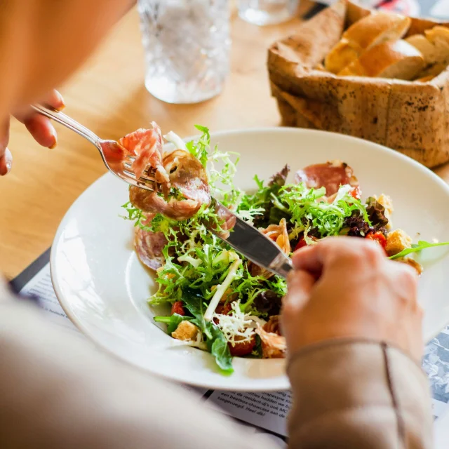 Brasserie Caux Seine Louis Hansel 9cjvlbughy Unsplash