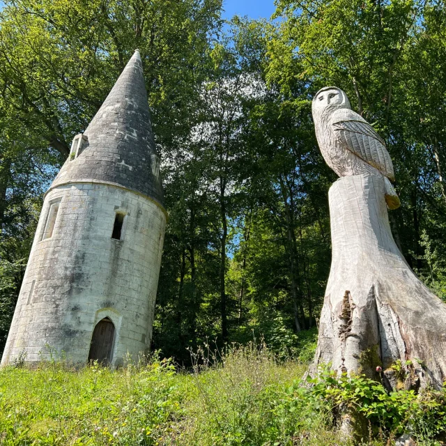 Gruchet Le Valasse 2023 Parc Abbaye Du Valasse En Haut Devant La Tourelle Et La Chouette Csnt