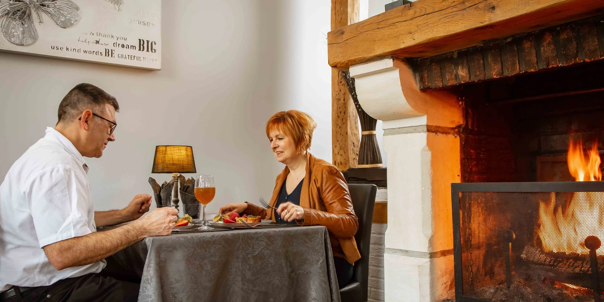 Maulevrier Sainte Gertrude April 2018 Restaurant Rendez Vous Des Chasseurs Maaltijd Schouw Lokale Producten Drone Pers 1