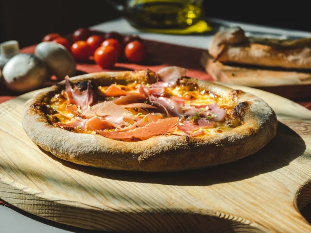 Pizzeria Caux Seine Luis Moura Gsjxr65bxbi Unsplash