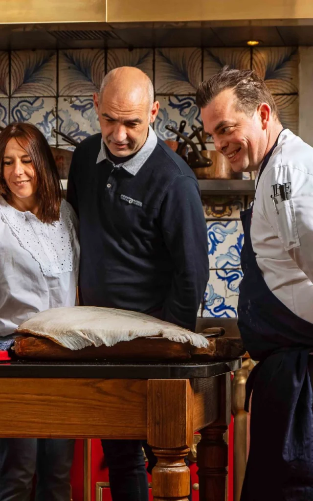 Rives En Seine April 2018 Caudebec En Caux Gourmet-Restaurant Ga Manoir Retival Küche Küchenchef Etoile Drone Press