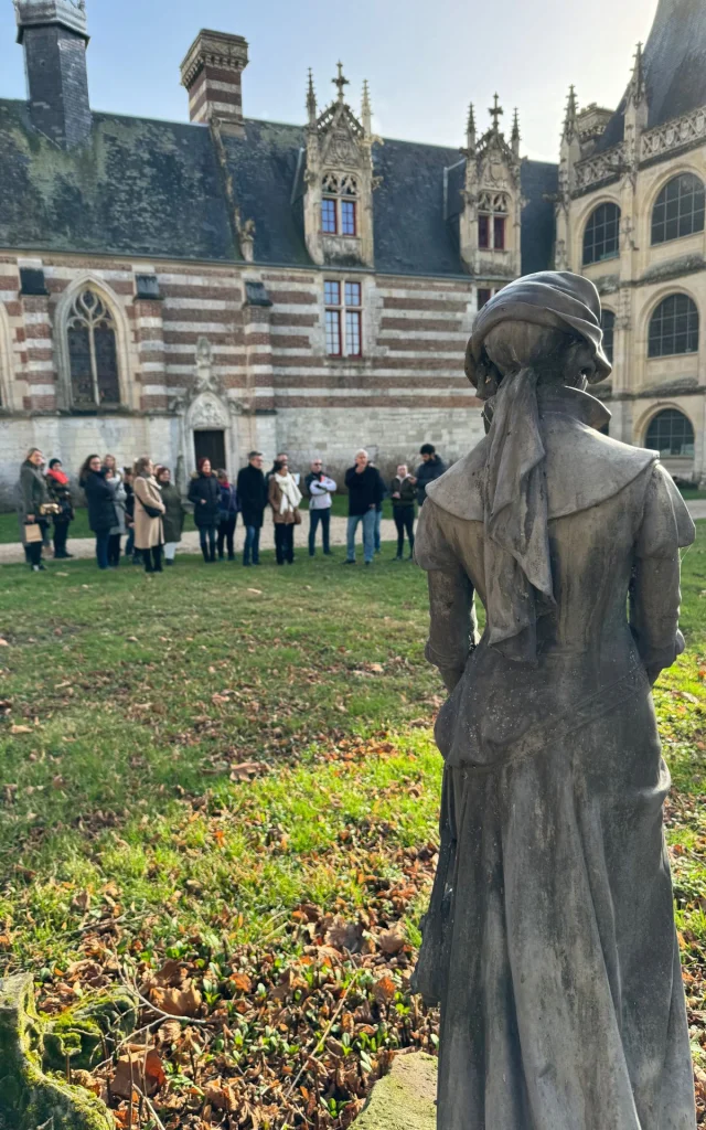 Saint Maurice D Etelan Janvier 2024 Chateau Etelan Visite Exterieure Statue Patrimoine En Caux Seine Csnt
