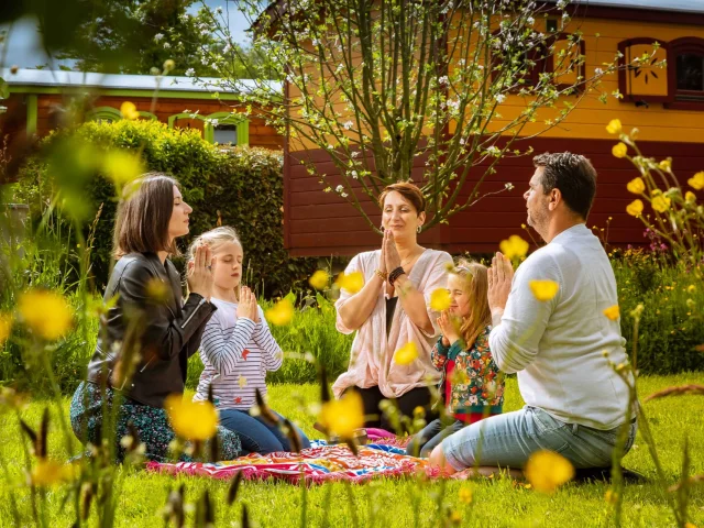Valliquerville Juin 2018 Week End 76 Couples Amis Ressourcement Roulotte Seine Maritime Drone Press